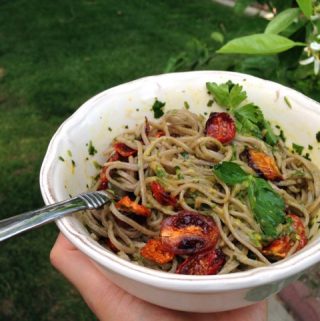 Broiled Tomatoes & Soba Noodles