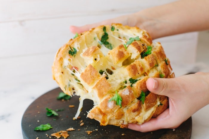 Cheesy Garlic Pull Apart Bread Recipe Video