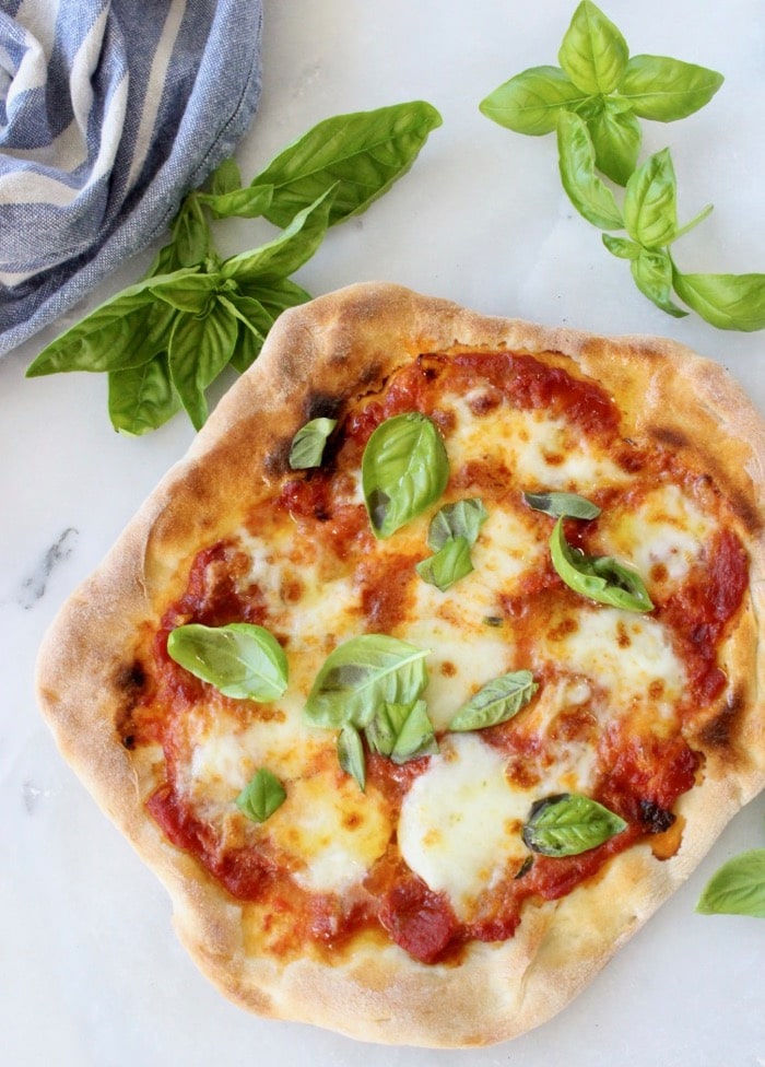 Easy Homemade Pizza Margherita Recipe