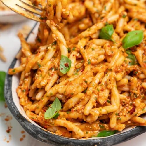 roasted tomato basil pesto